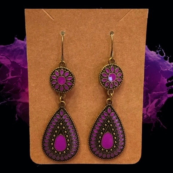Purple Dangling Starburst Pierced Earrings - Picture 1 of 3